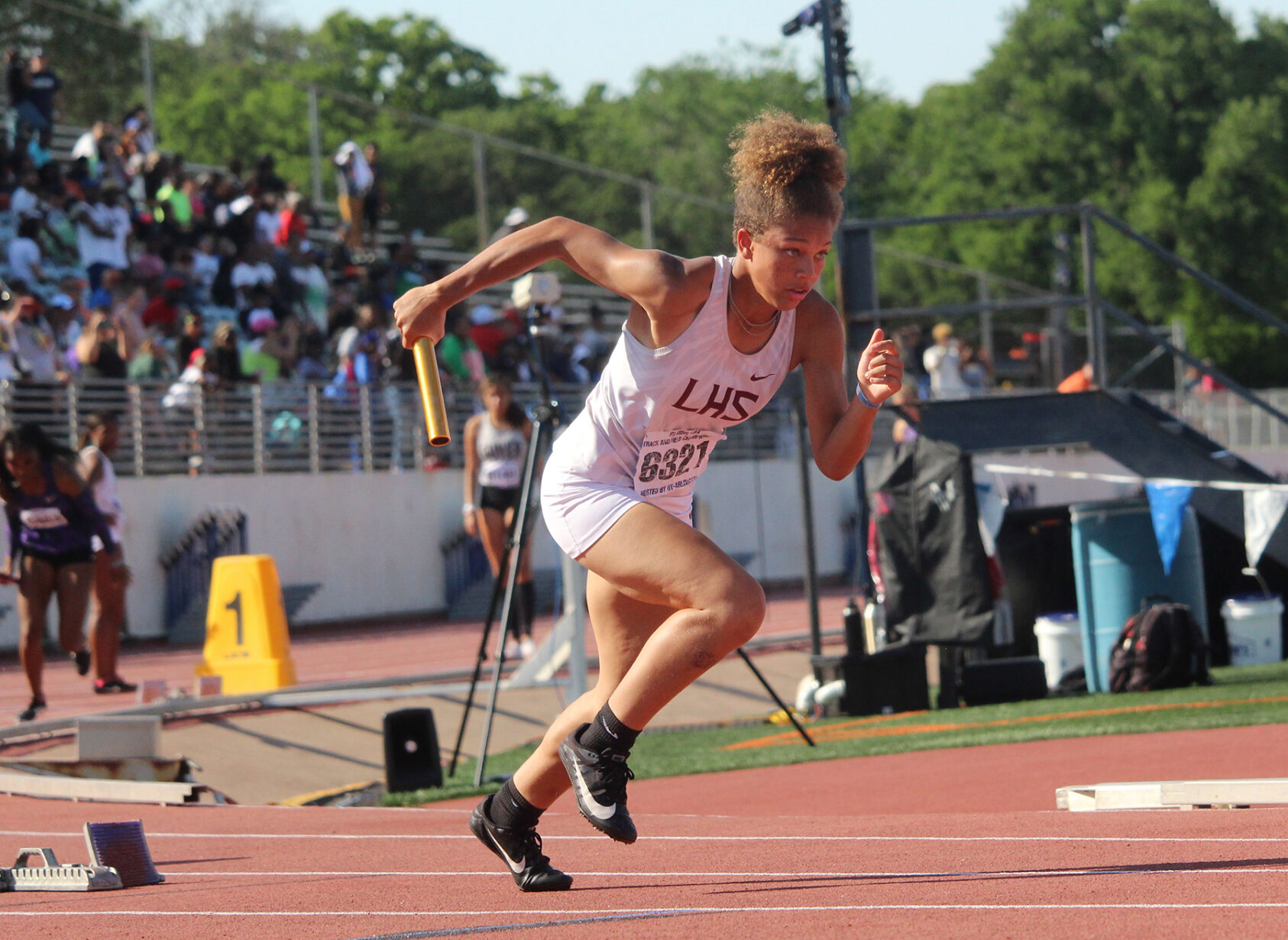 Lewisville track